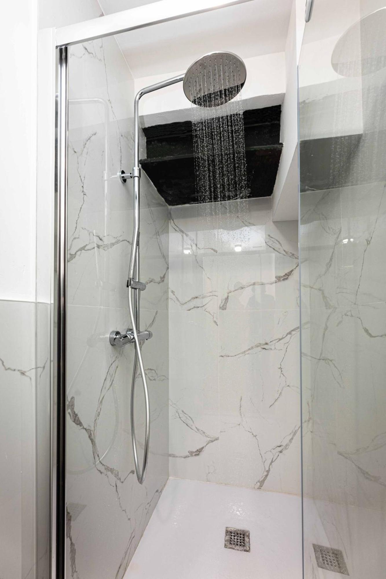 Al 18 Verona Rooms מראה חיצוני תמונה